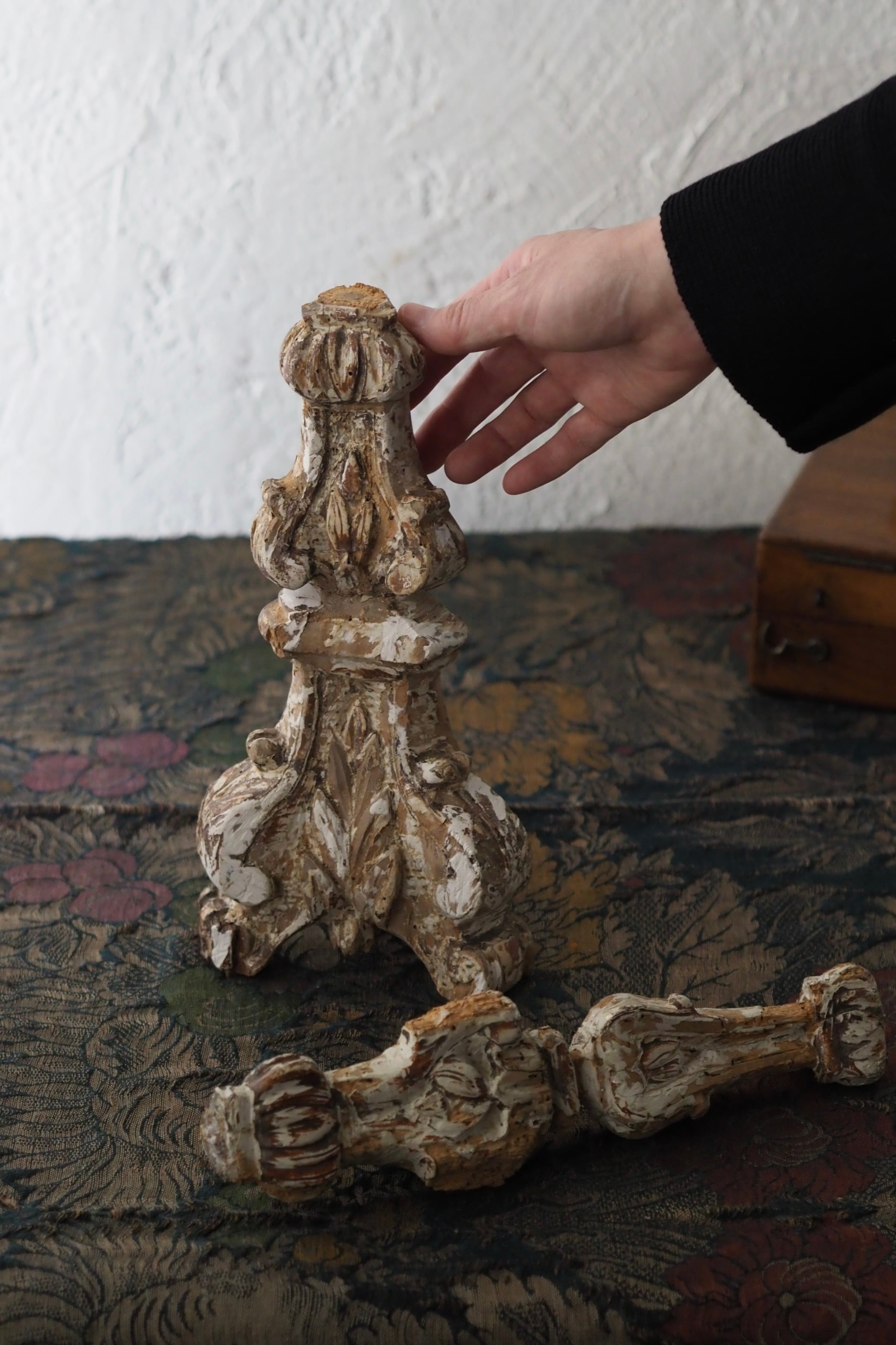 朽ちた燭台-antique candle stand | アンティーク.ヴィンテージ家具