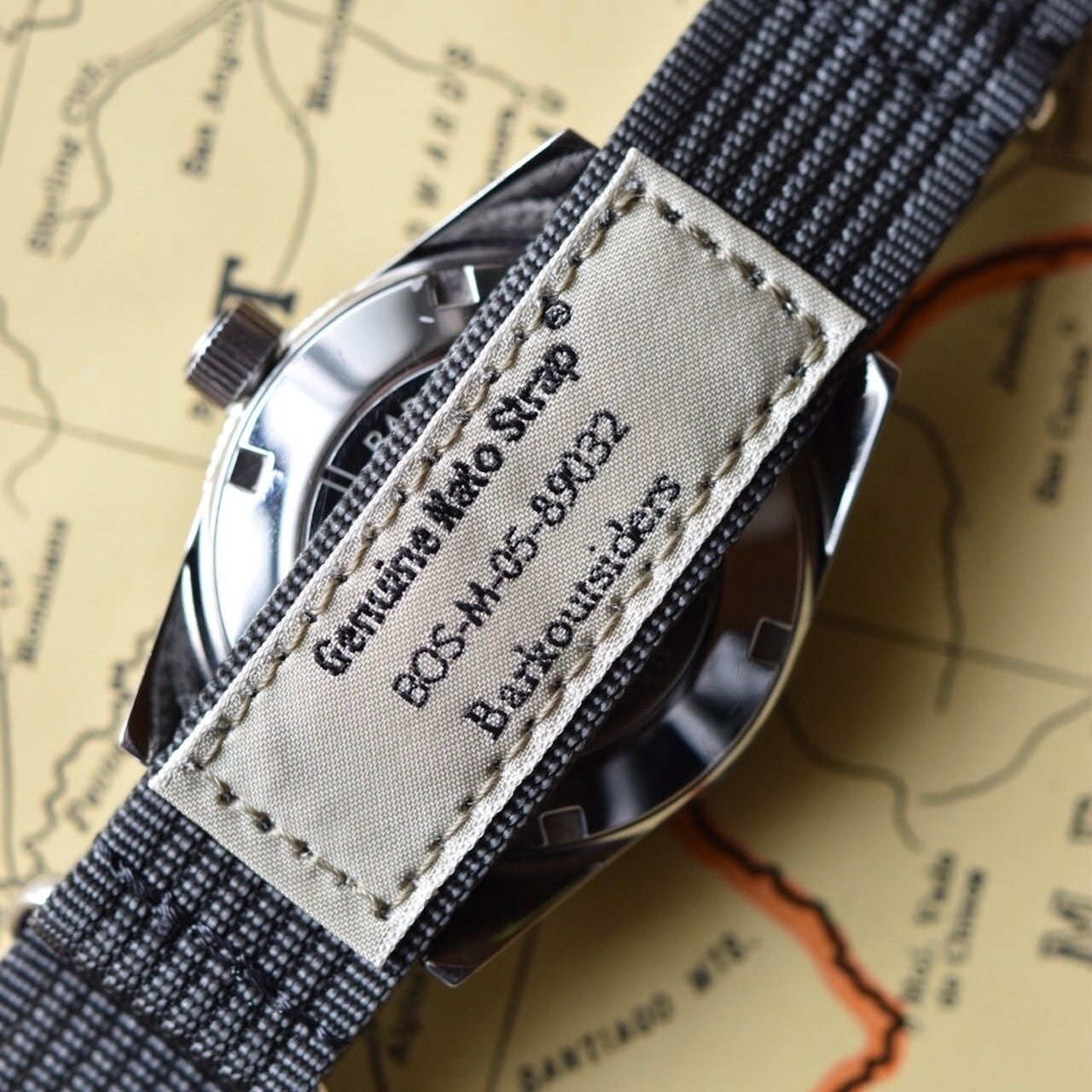 Bark Outsiders : Genuine NATO Strap® For Nylon / Coyote and Black