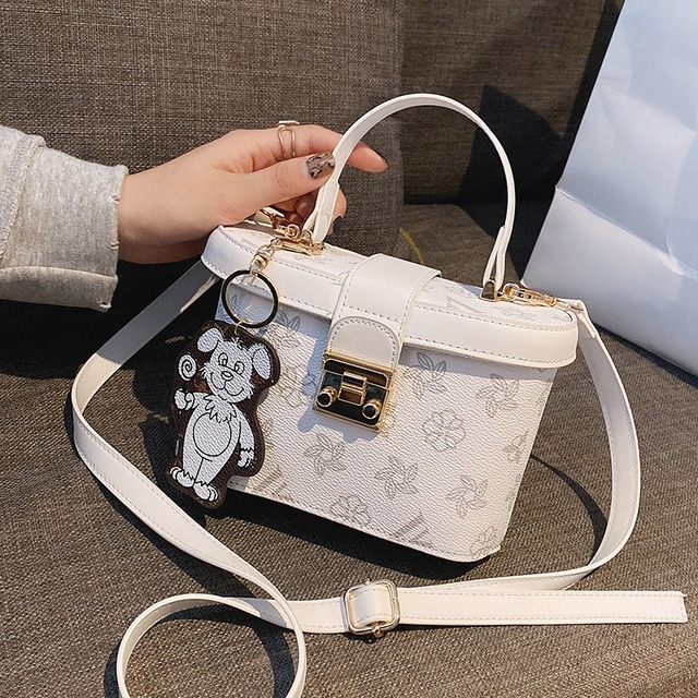 オータムウィンターレディース 秋物 冬物 メッセンジャーバッグ 手作りハンドバック69051711852