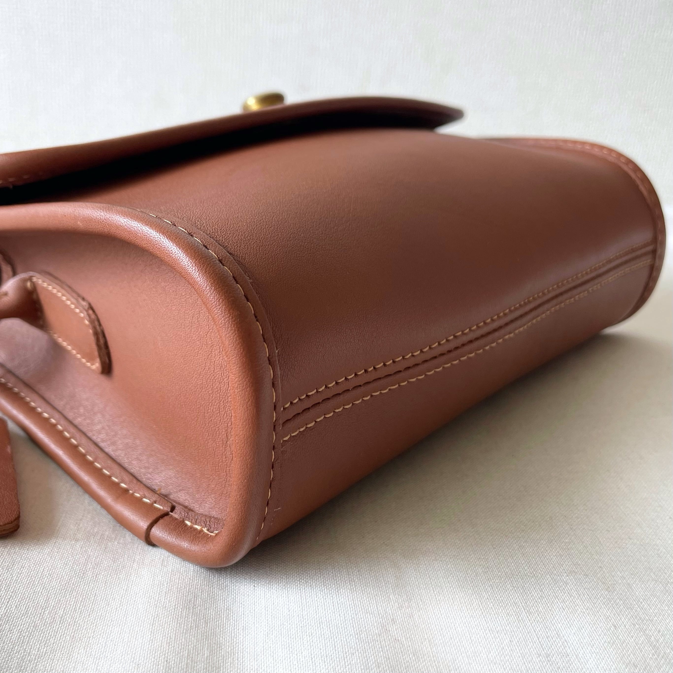RARE VINTAGE COACH (OLD COACH) オールドコーチ) CHRYSTIE BAG IN