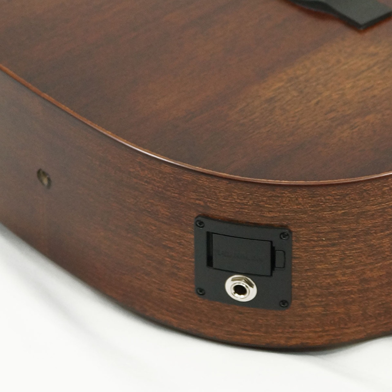 Martin 000CJR-10E StreetMaster [本数限定特別価格]