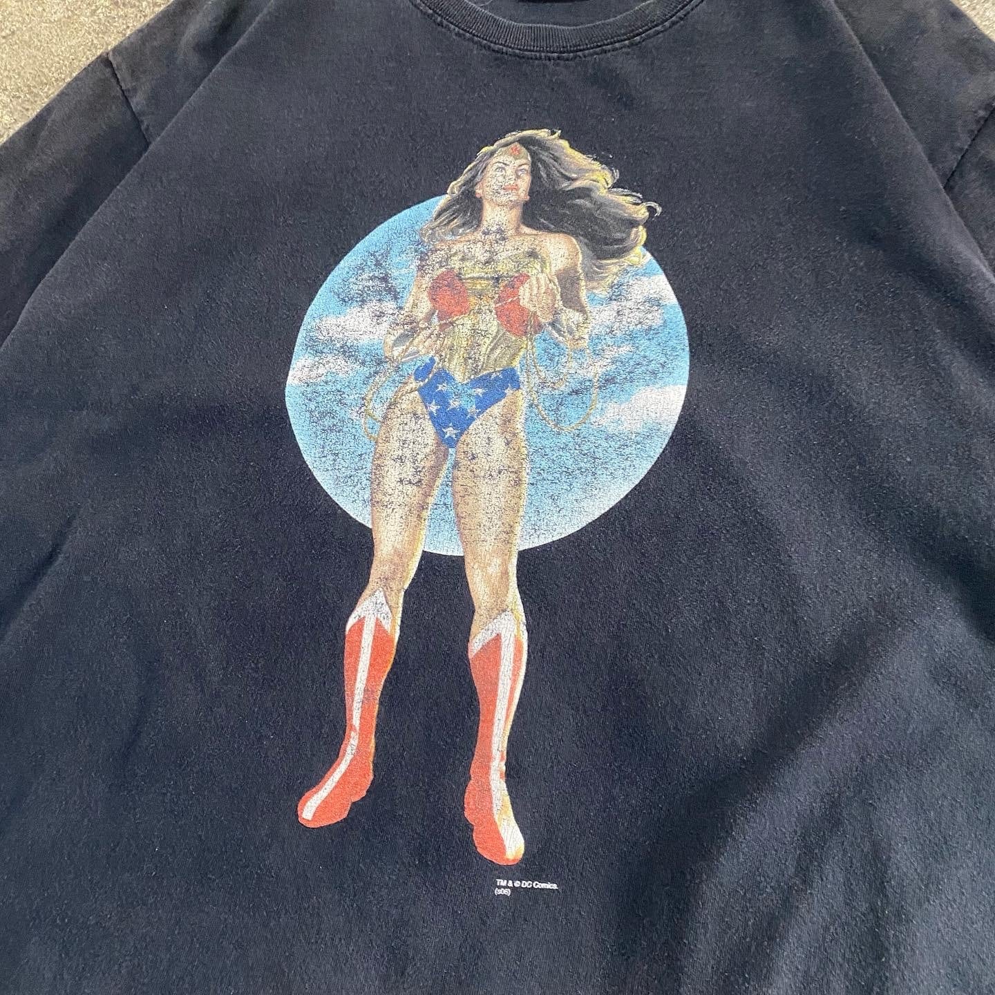 90s Wonder woman T-shirt | What'z up