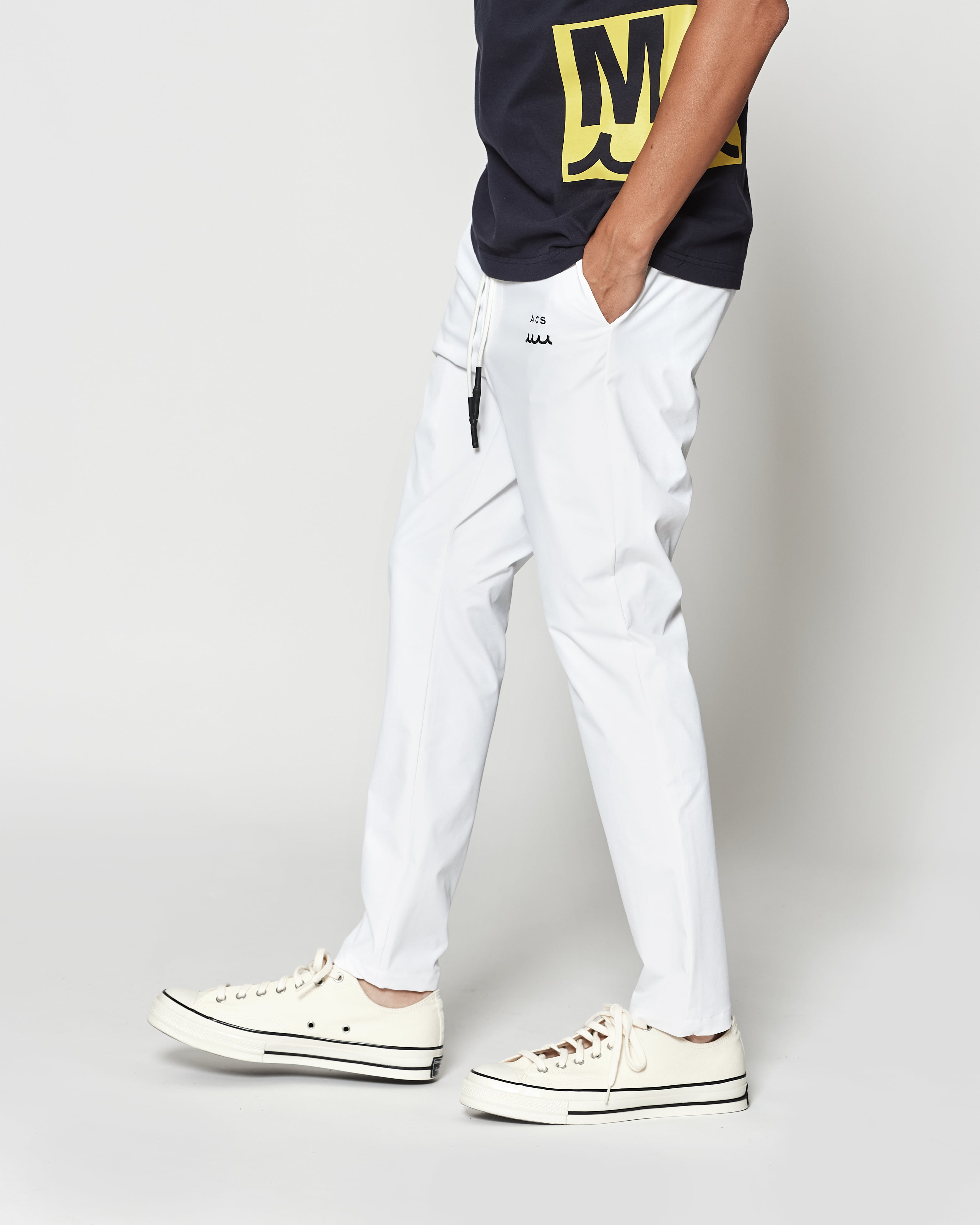 muta MARINE 立体ロゴ ストレッチ ゴルフパンツ S ホワイト muta MARINE × ACANTHUS イージータイトパンツ | ACANTHUS ONLINE STORE