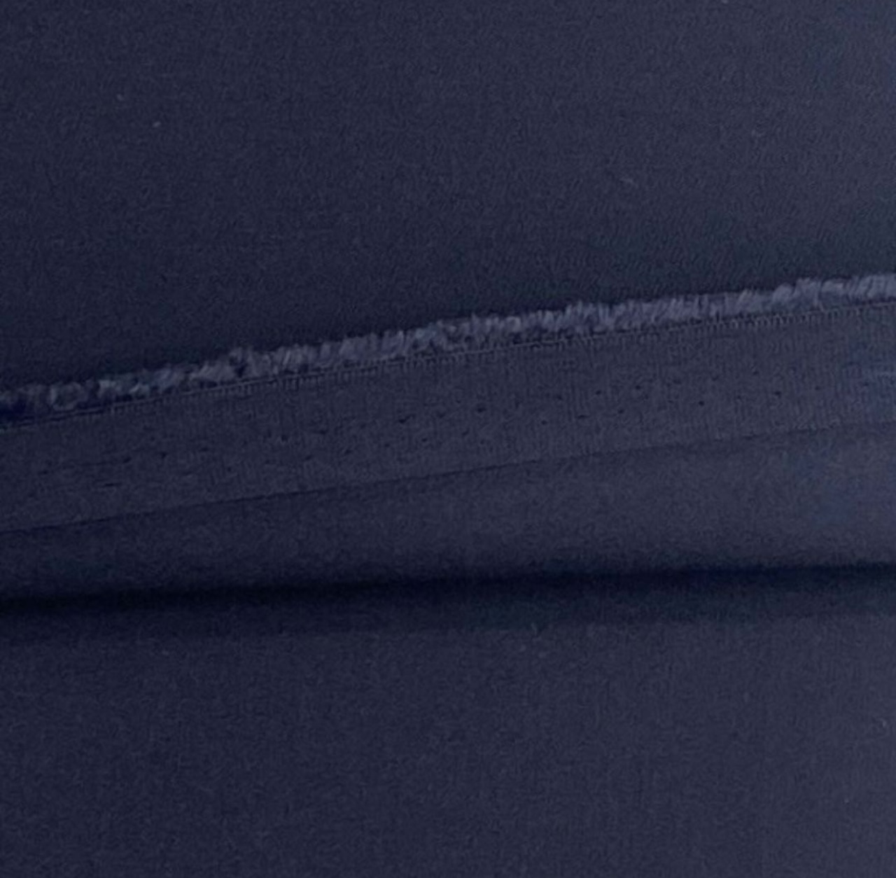 NN170◆2m◆ポリエステル100%弱ストレッチ綾織り生地◆ネイビー