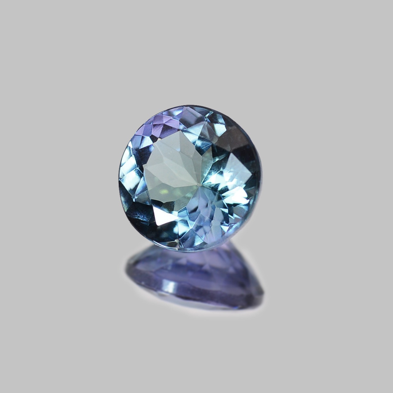 ソ付 非加熱タンザナイト 0.714ct ルース ラウンド バイカラー 系