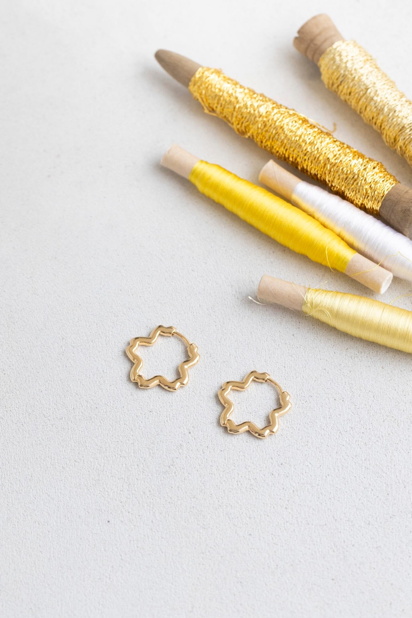 sakuradoki - 粋 - 桜フープピアス | Tomorrow Fabric