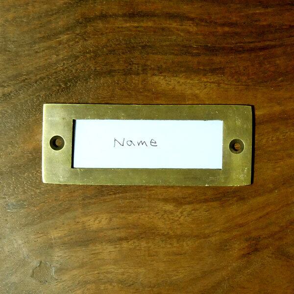 ネームプレート イメージ ネームプレート】液晶LCD・ネームプレート／ホワイト | シンセサイザッカー