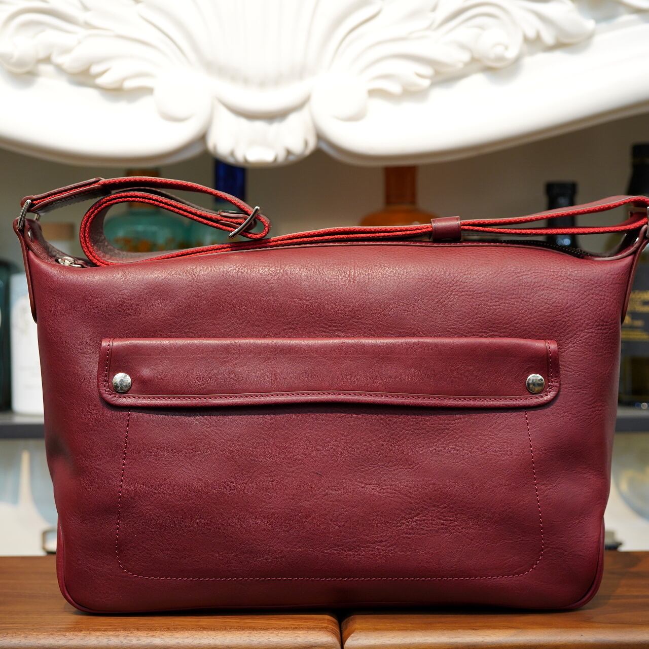 ル・ボナー パパスショルダー ミネルバボックス モスト（ワイン・赤茶  