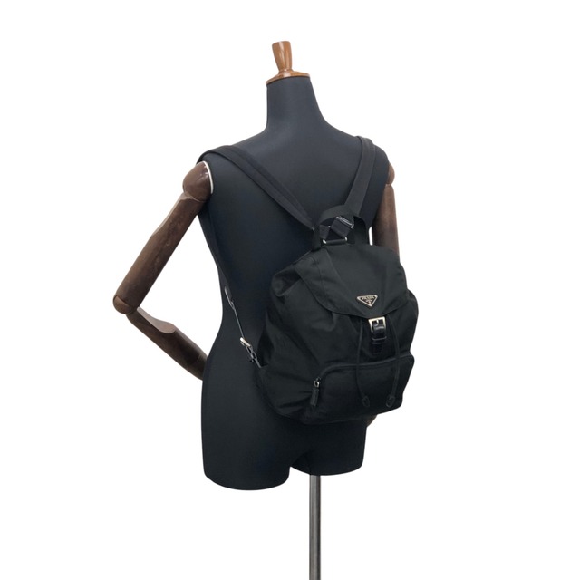 PRADA プラダ バックパック ブラック トライアングルロゴ フロントバックル ナイロン フロントポケット リュック vintage ヴィンテージ オールド 6abvn2