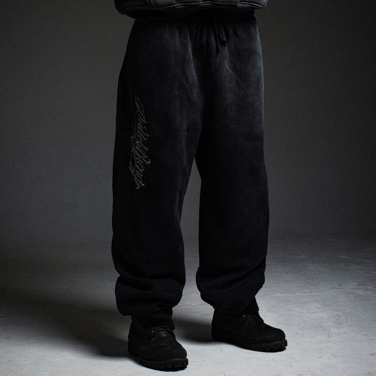 SCRIPT LOGO HEAVYWEIGHT PIGMENT SWEATPANTS