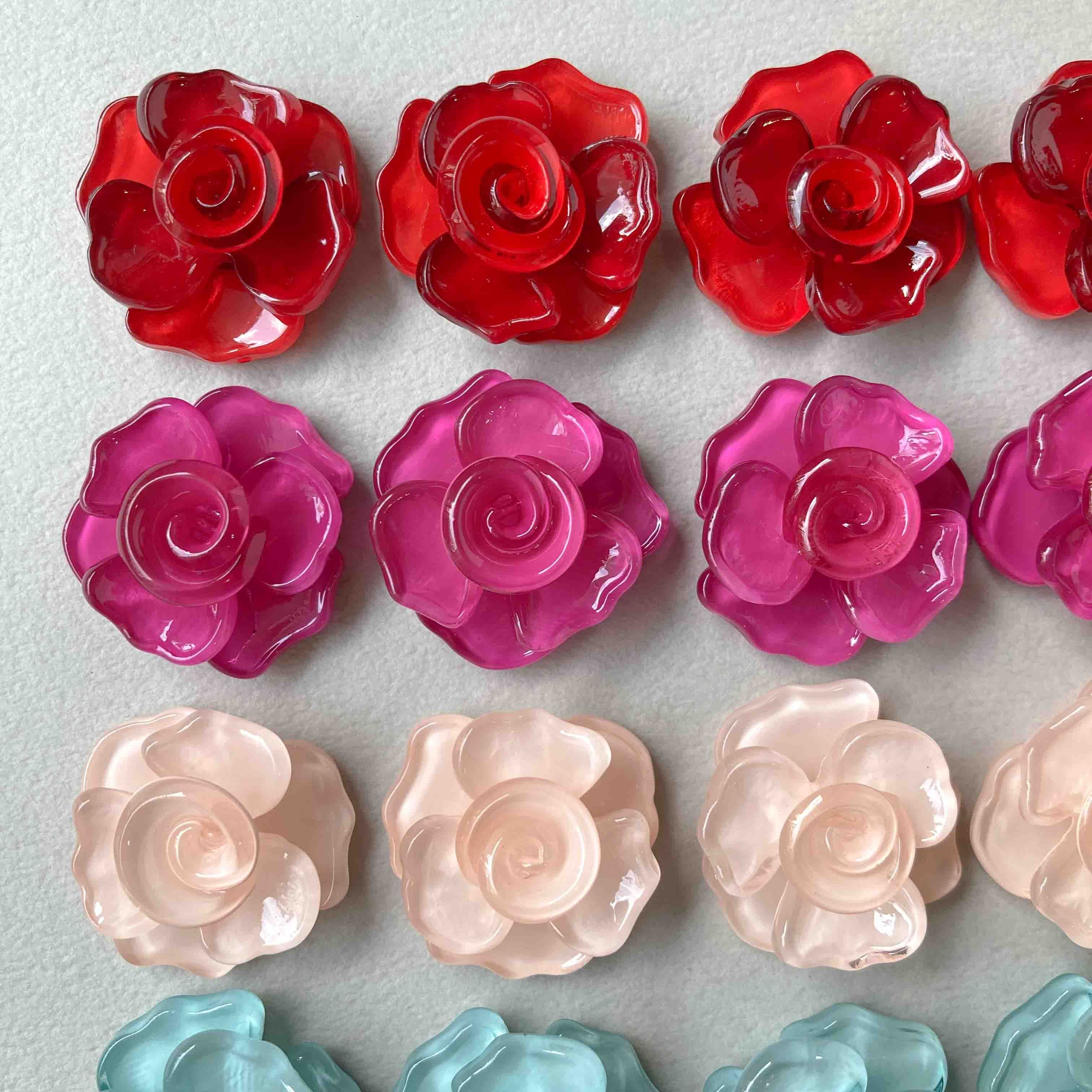 立体花びら重なるお花のデコパーツ | Dua-アクセサリーパーツショップ