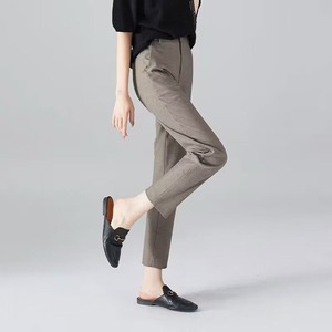 ハイウエスト 九分丈 テーパードパンツ レディース パンツ ボトムス スーツ ロングパンツ 9分丈 アンクル丈 テーパード ファスナー ポケット ハイウエスト ウエストゴム 伸縮性 背面ゴム かわいい 大人可愛い きれいめ シンプル カジュアル 上品 おしゃれ フォーマル 無地 春 夏 秋 ママ オフィス ビジネス OL 通勤 学生 学校 通学 デート お出かけ 旅行 公園 女子会 休日 楽ちん 脚長 普段使い 着回し S M L XL 2XL 大きいサイズ 黒 ブラック オートミール カレーブラウン