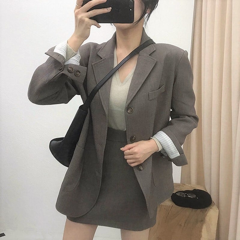 大人っぽ できる女コーデ 2点セット ジャケット ミニスカート タイトスカート 開襟 スーツ風 女っぽ オフィカジ セットアップ Lamitte Deco トレンド 韓国ファッション ショップ Base店