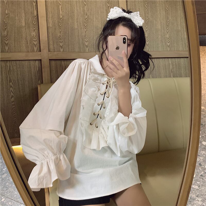 トップス レディース シャツ ブラウス 白シャツ 長袖 ボリューム袖 トランペットスリーブ ポロカラー ギャザー フリル リボン かわいい 大人可愛い きれいめ シンプル カジュアル 大人 上品 おしゃれ レトロ 大人女子 ラブリー キュート ガーリー 個性的 送料無料 フリーサイズ ゆったり ブラック ホワイト 無地 春 夏 10代 20代 30代 ママ OL 通勤 学生 通学 デート お出かけ 女子会 着回し 普段使い 韓国系 ファッション コーデ スタイル 楽ちん モテ トレンド 流行 インスタ映え