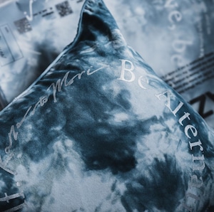 KAZE_TO_MORI™  TIEDYE_CUSHION