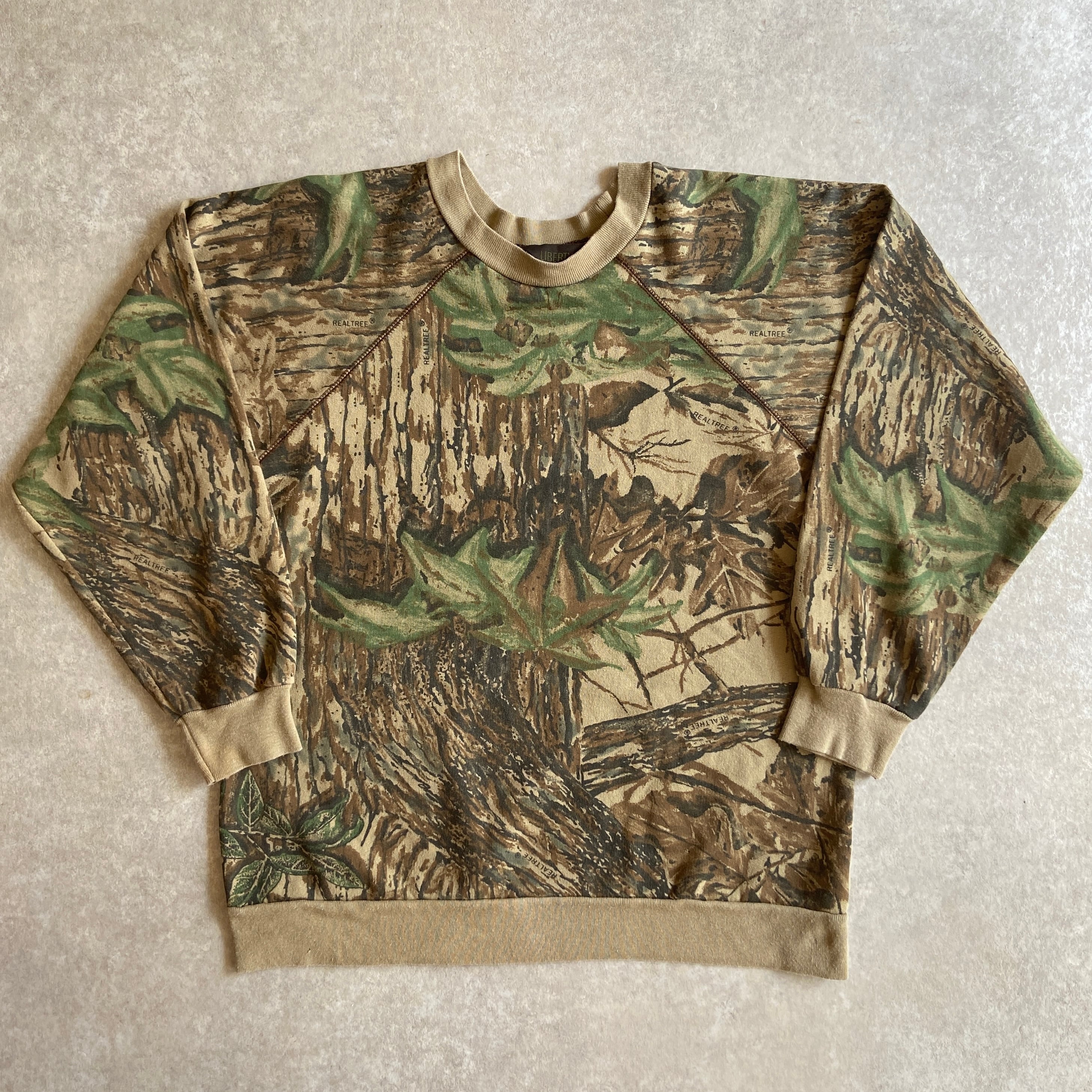 1990s LIBERTY Real Tree Camo Sweatshirt L Made in USA H002