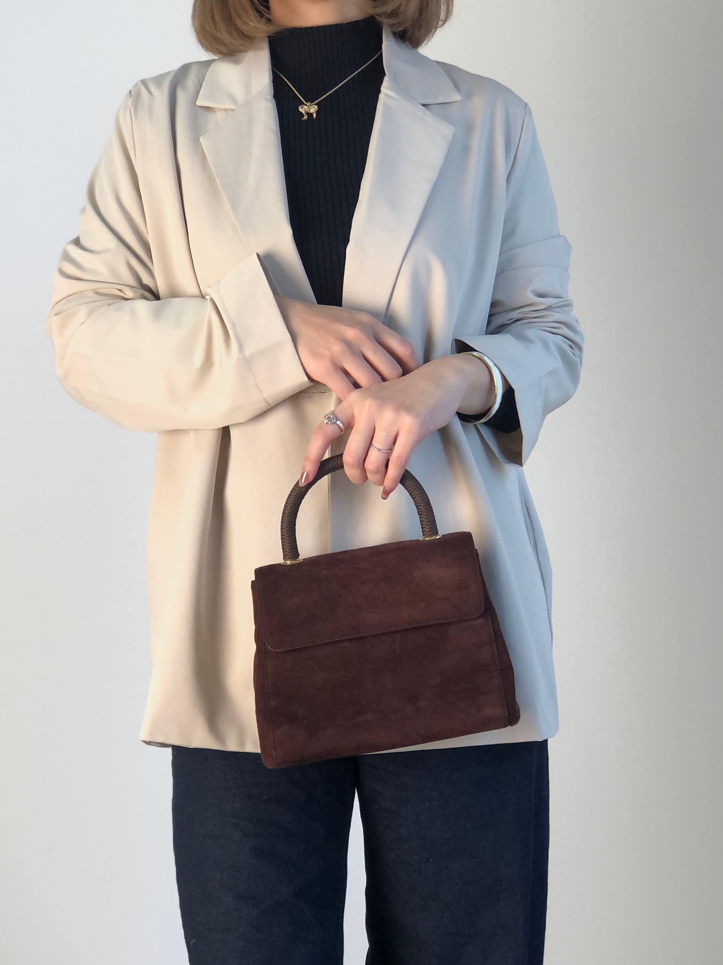 Prada プラダ スエード ハンドバッグ ライトブラウン ロゴ 型押し PRADA プラダ ハンドバッグ ブラウン ロゴ スエード vintage