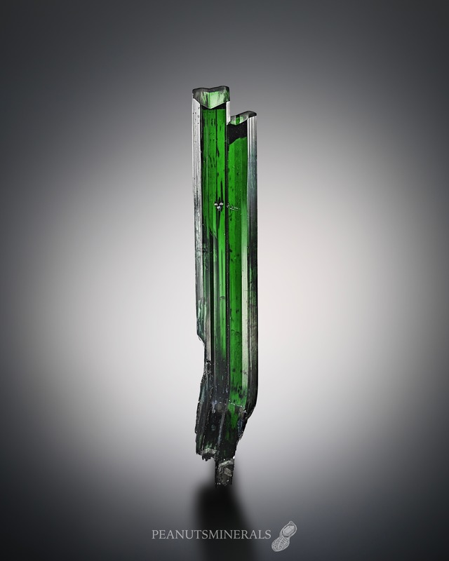 ビビアナイト【Vivianite】ルーマニア産