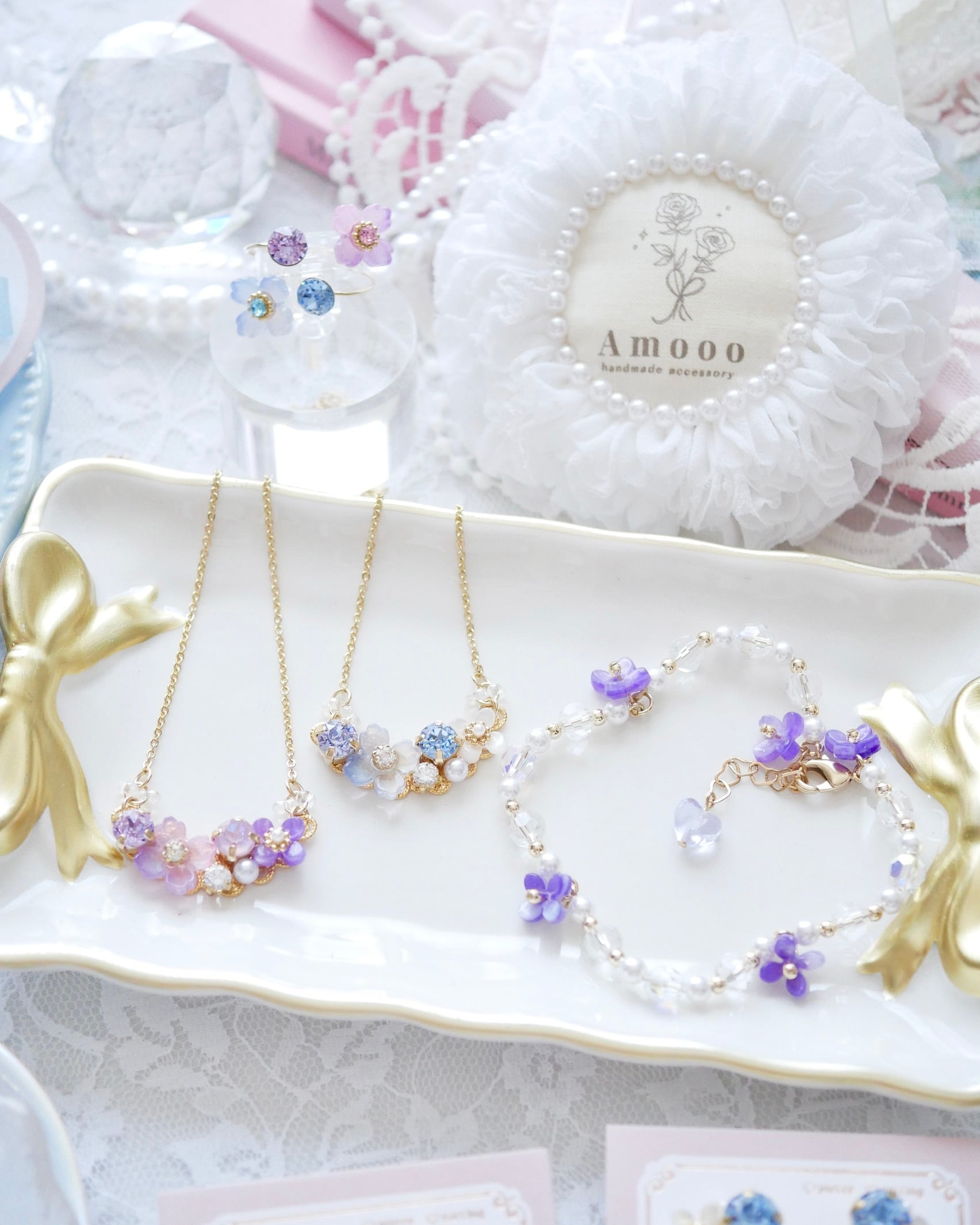 8513 紫陽花スカラップクリアパールブレスレット | Amooo