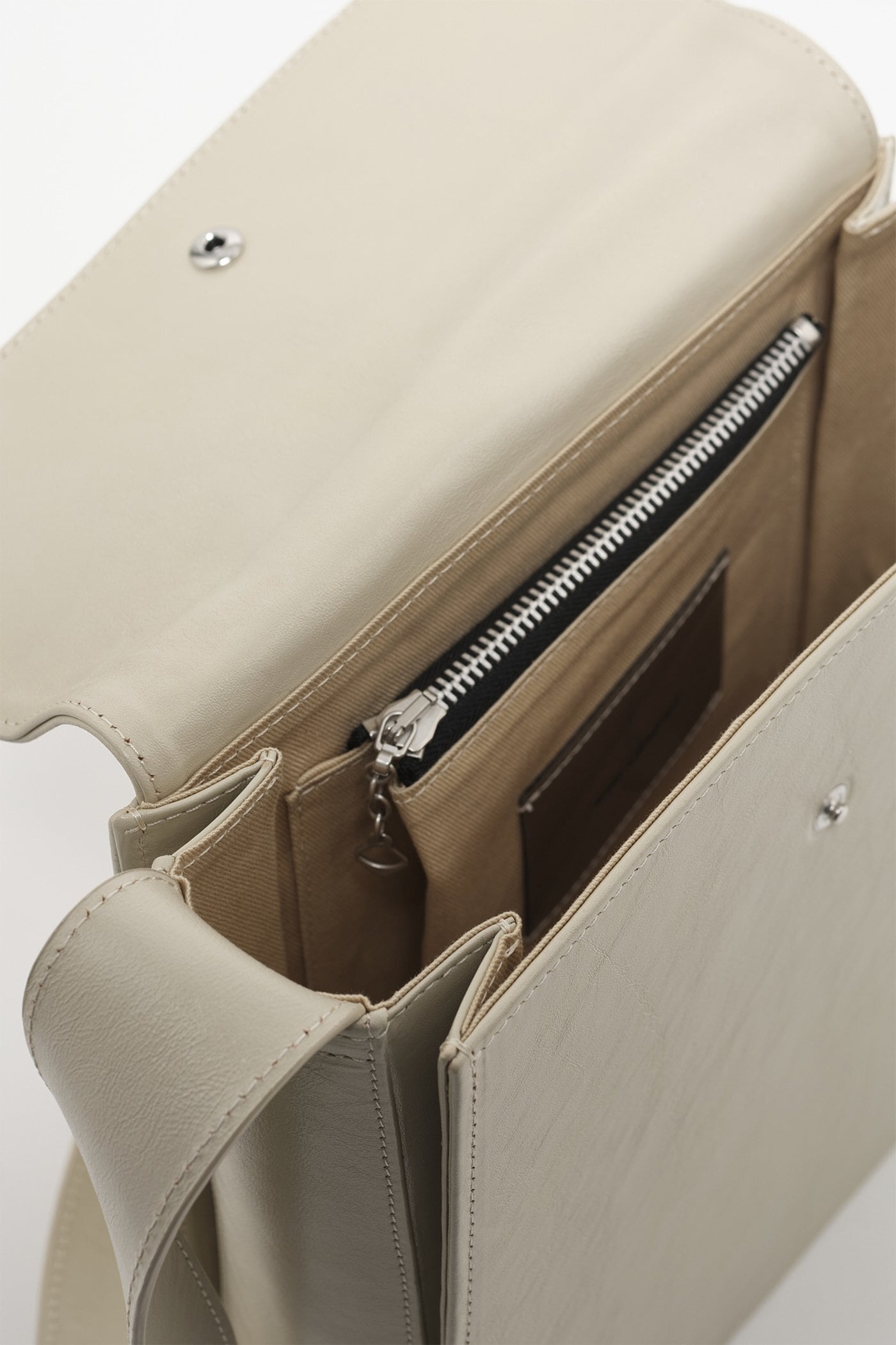 OUR LEGACY EXTENDED BAG Dusty White Leather A2248EW | BEST PACKING  