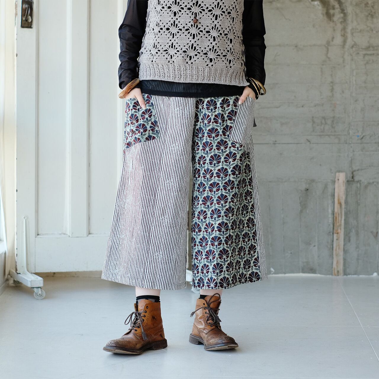 【復刻再販】夏に涼しい人気商品!左右で柄が違うクレイジーパターンパンツ(22s-22)レギュラー丈 ストライプ