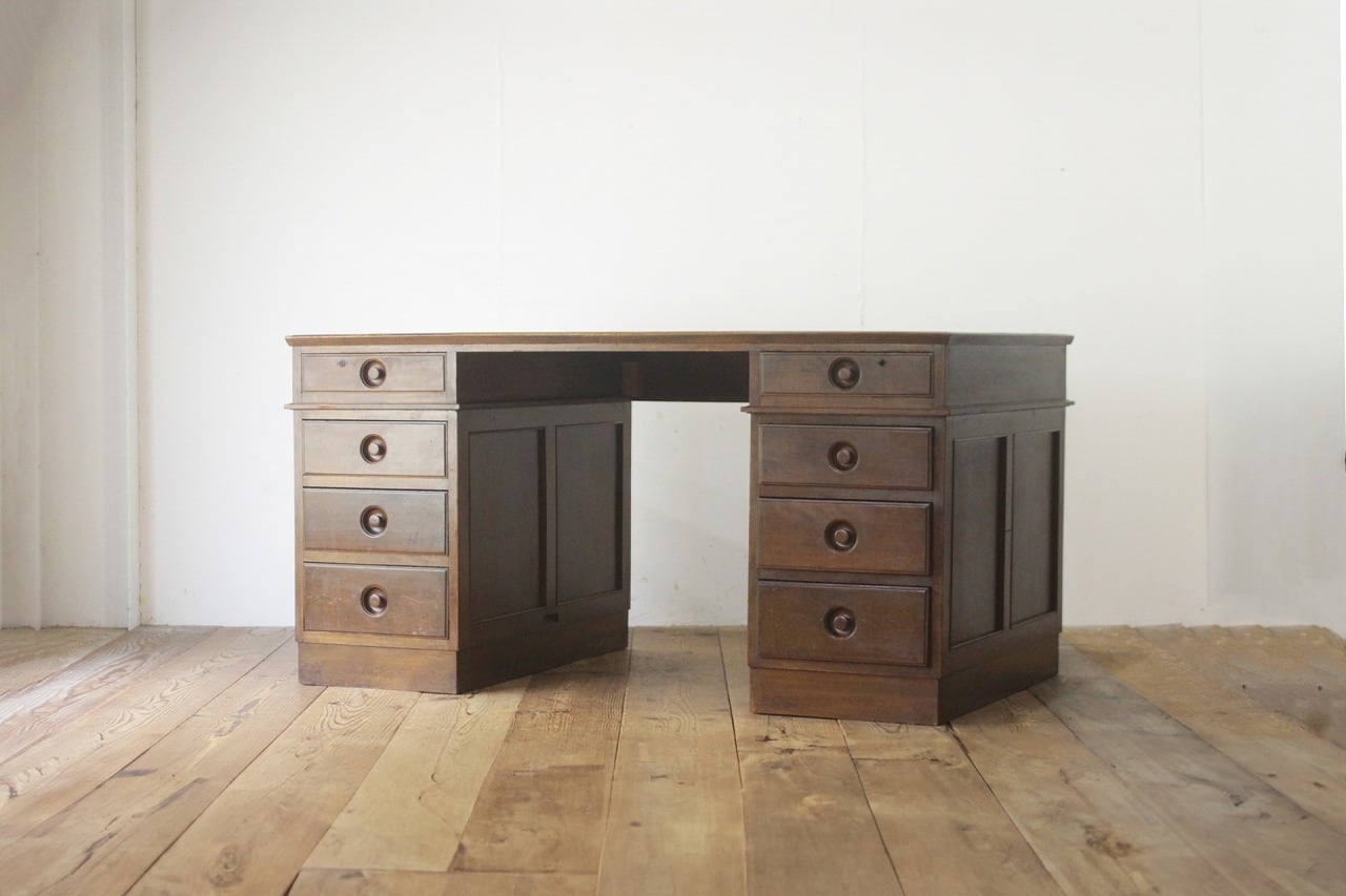 レトロ 両袖デスク 机 書斎 作業台 引き出し 抽斗 9杯 収納 レトロ 両袖デスク 机 書斎 作業台 引き出し 抽斗 9杯 分割可能 木製