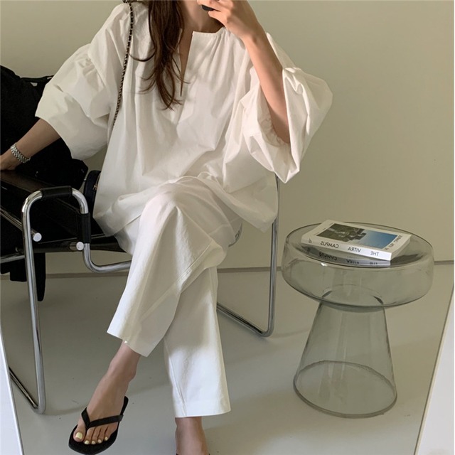 ボリューム袖 長袖シャツ 白色 カッコ可愛い キレイめ 韓国服 韓国ファッション レディース プチプラコーデ Haenim ヘニム ボリューム袖 長袖シャツ 白色 カッコ可愛い キレイめ 韓国服 韓国ファッション レディース プチプラコーデ Haenim ヘニム