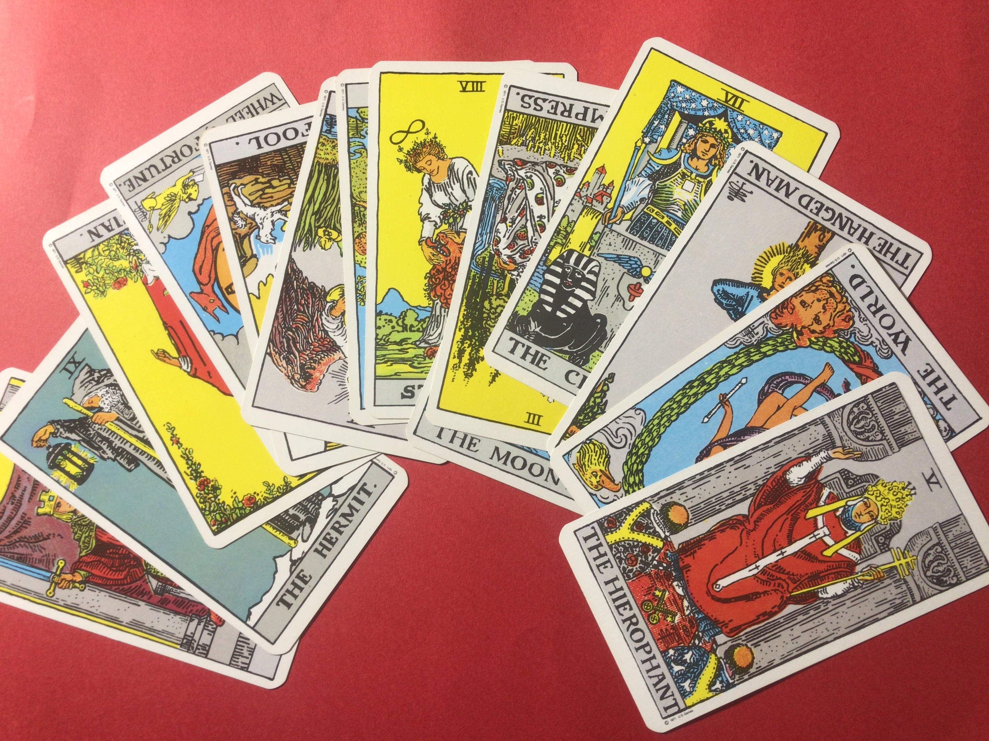 タロット占い「悩み相談」いろいろなお悩みに。占いメール鑑定 タロット占い