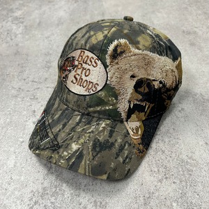BASS PRO SHOPS EMBROIDERED BEAR CAMO HAT SIZE FREE (USED)