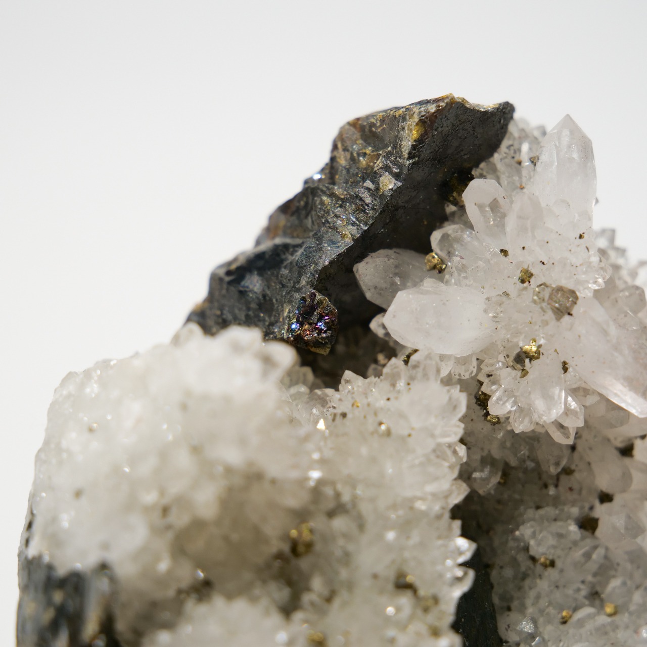 スファレライト / ガレナ / チャルコパイライト / クォーツ / 原石 標本【2】