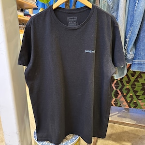 PATAGONIA LOGO S/S T-SHIRT BLACK