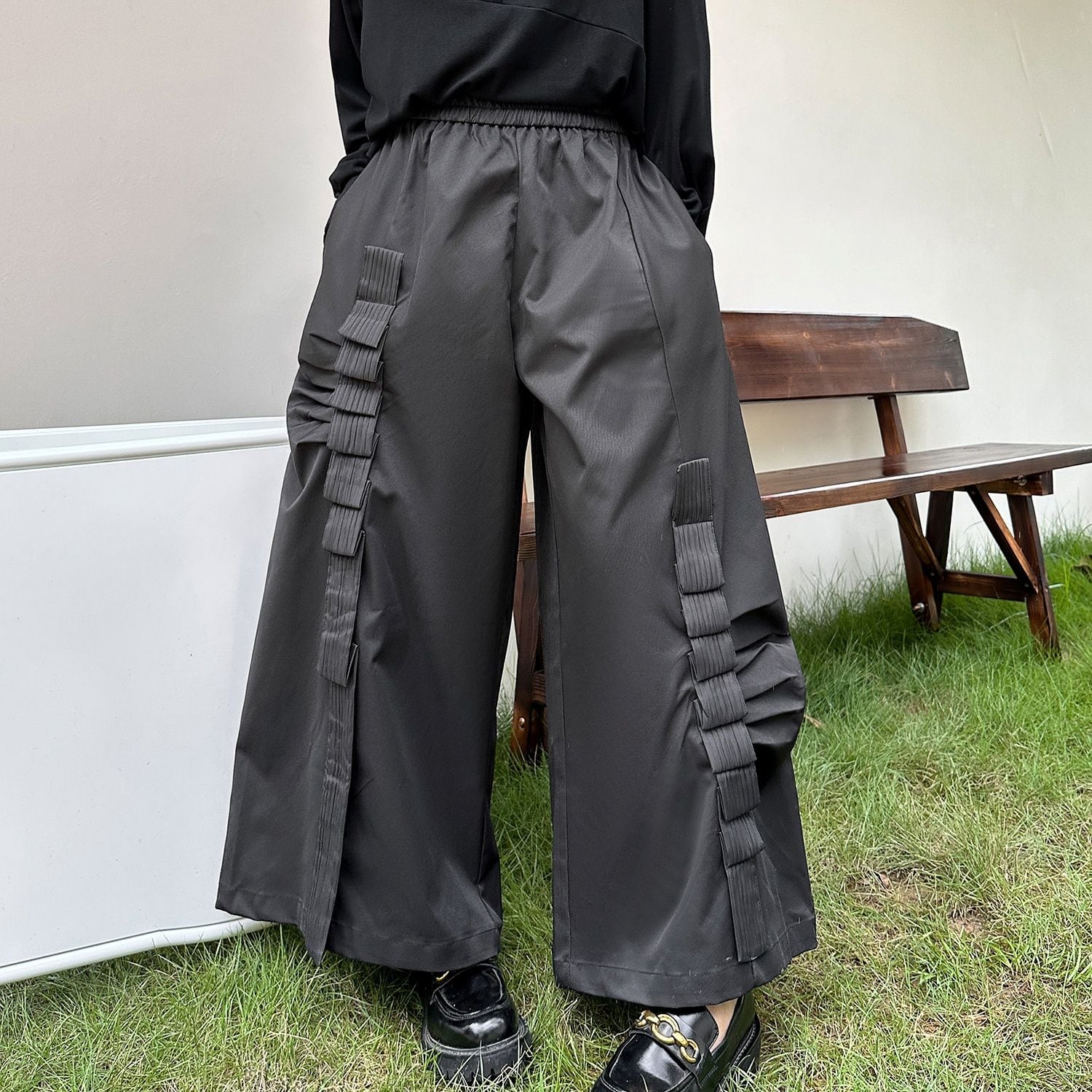 RELAXED WIDE LEG CROPPED PLEATED DETAIL PANTS M-18461