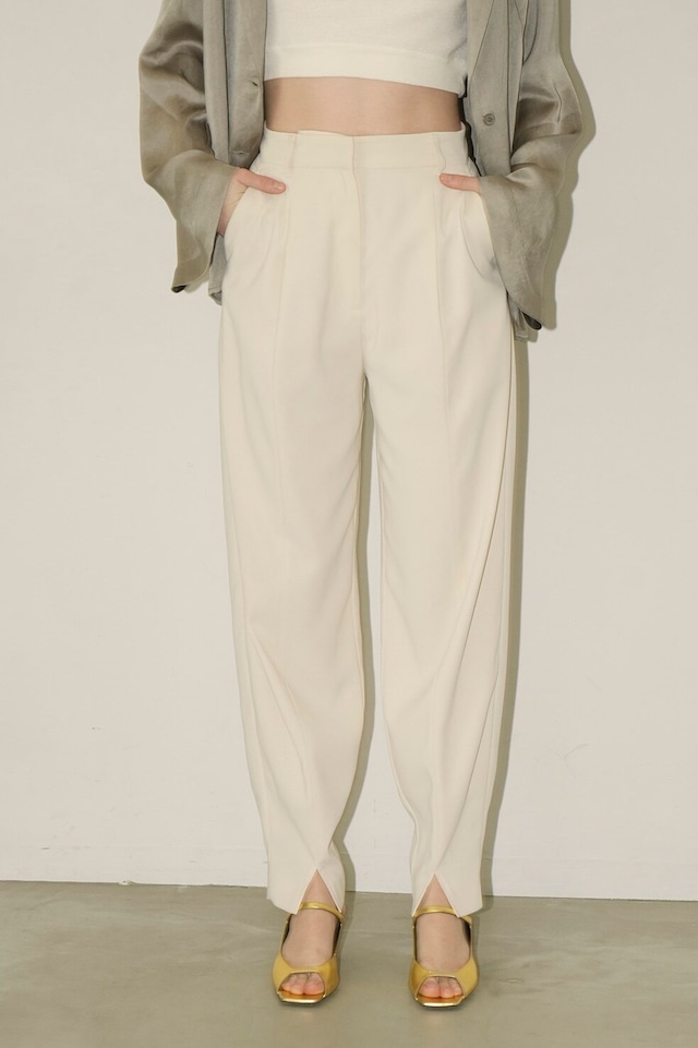 CLANE クラネ　SLIT HEM BALLOON PANTS