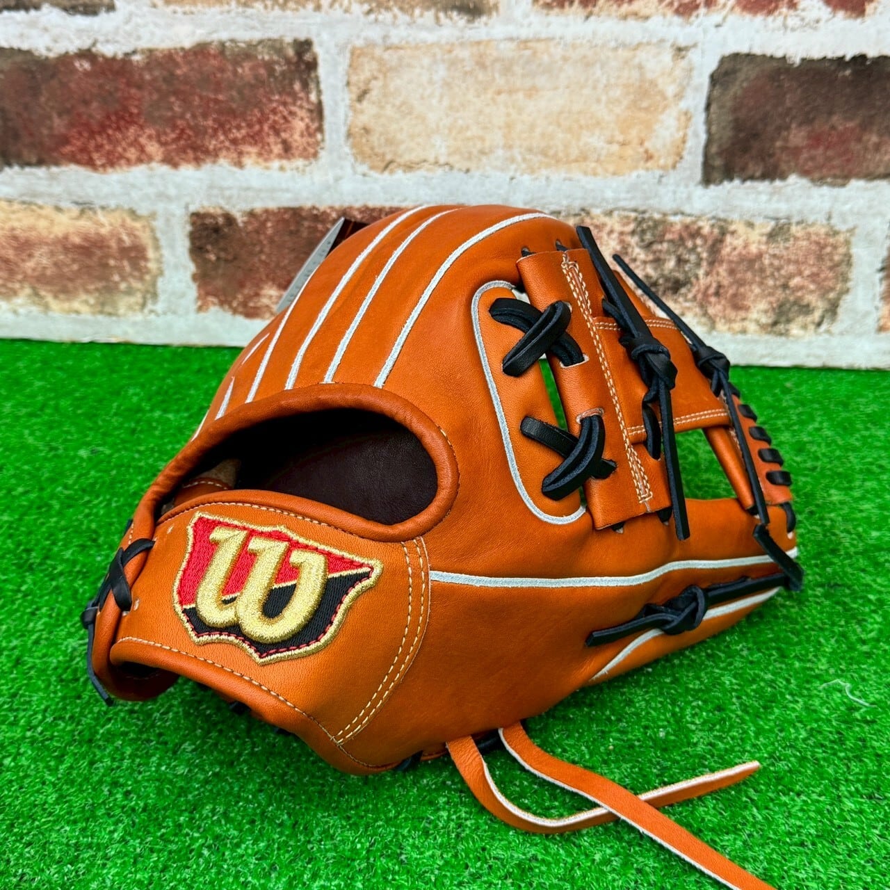 大人気】2025年モデル Wilson staff 軟式グローブ 86型 WBW102980