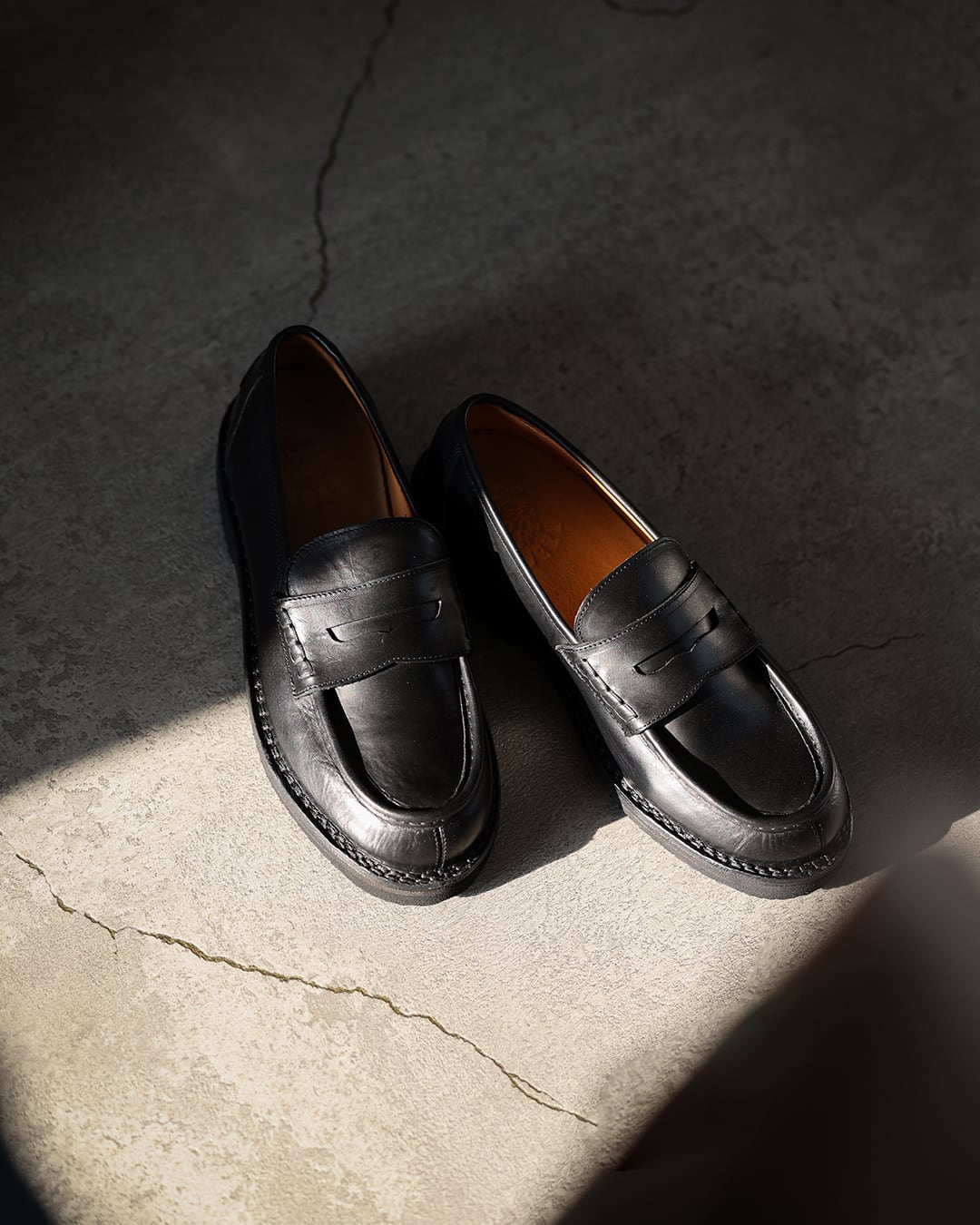 VERA MOUNTAINS 141 [ Coin Loafer ] VEGETALE NERO | SHOEiSM
