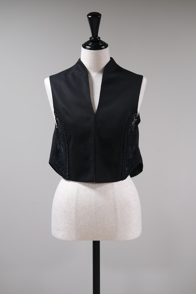【Mame Kurogouchi】Cording Embroidery Detail Cotton Vest - black -