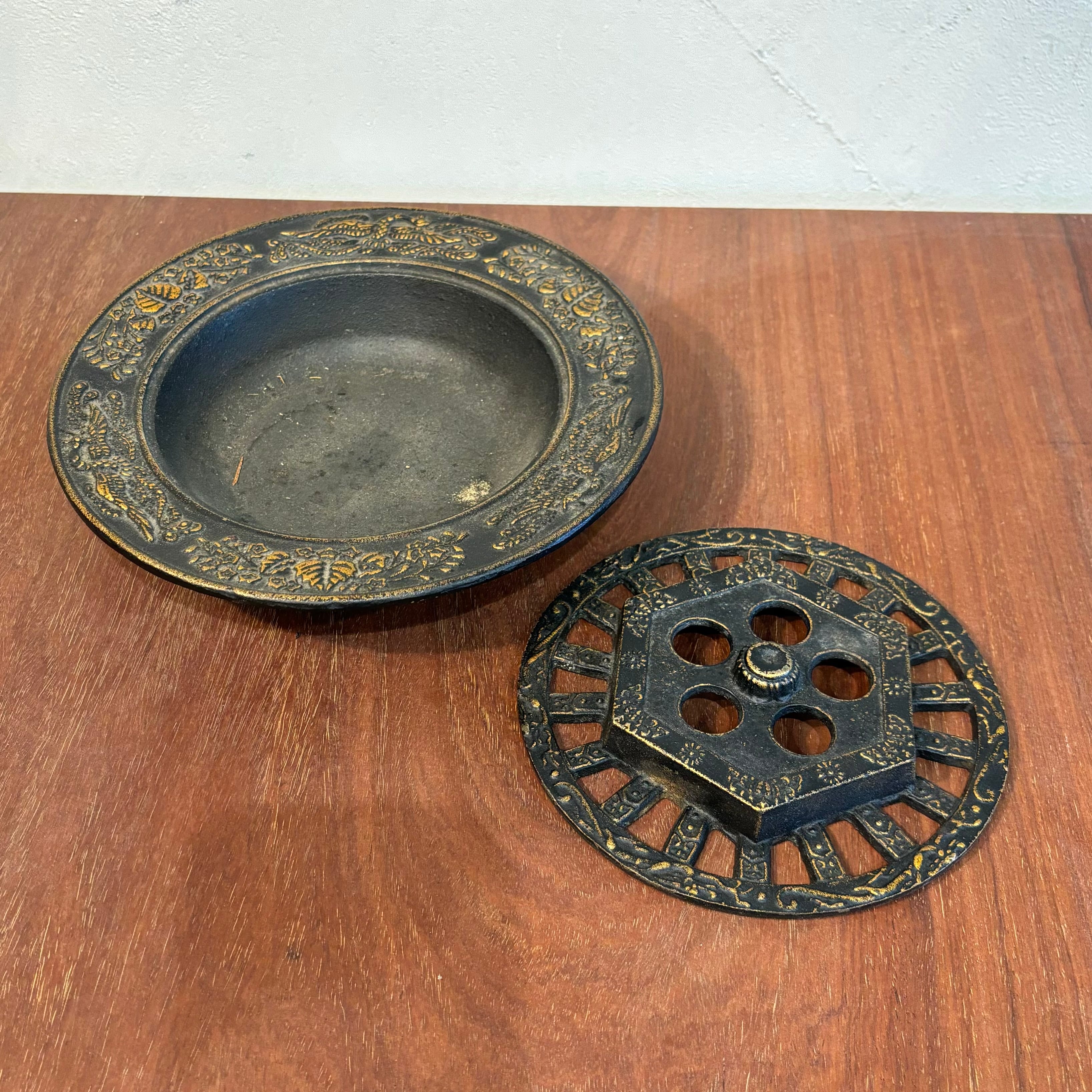鋳物・灰皿『啓裕』 | くらしの道具屋 TUKURITE 鋳物・灰皿『啓裕』 | くらしの道具屋 TUKURITE