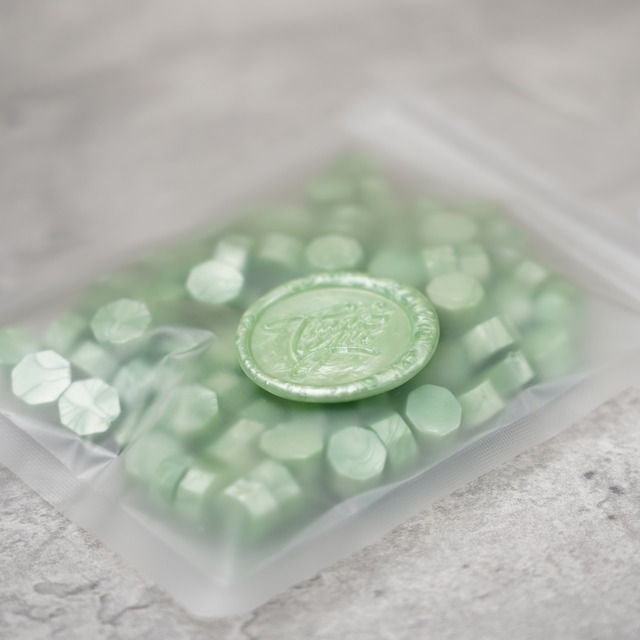 011-20151　Sealing Wax Beads　Mono　Spark　Apple Green