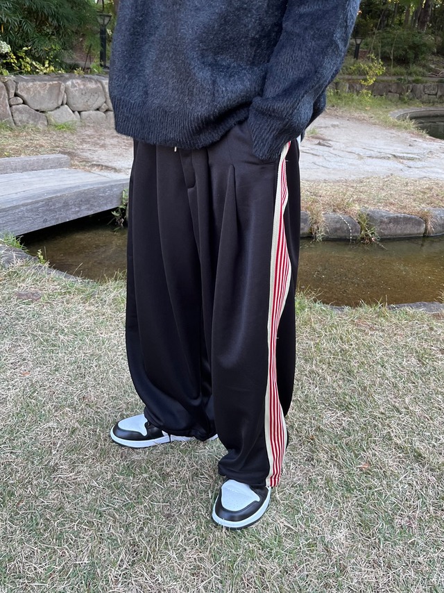 即納】RADIANT patchwork blackdenim pants | 韓国ファッション 