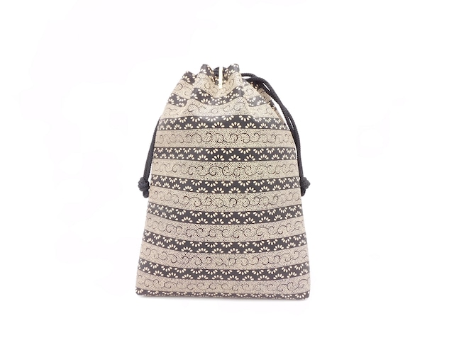 合切袋(中)黒/白 段菖蒲柄