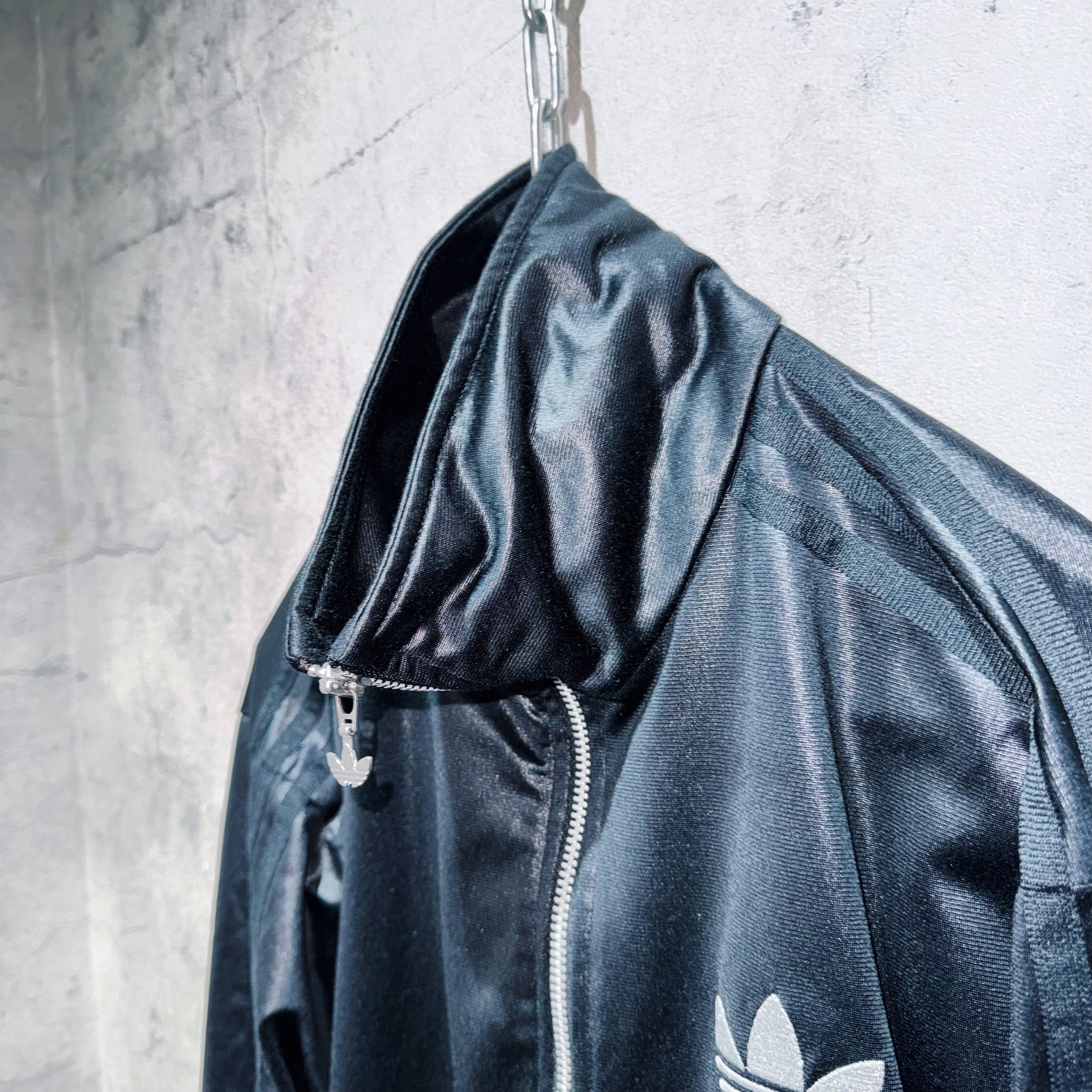 ADIDAS Originals CHILE62”Trefoil design black color track jacket