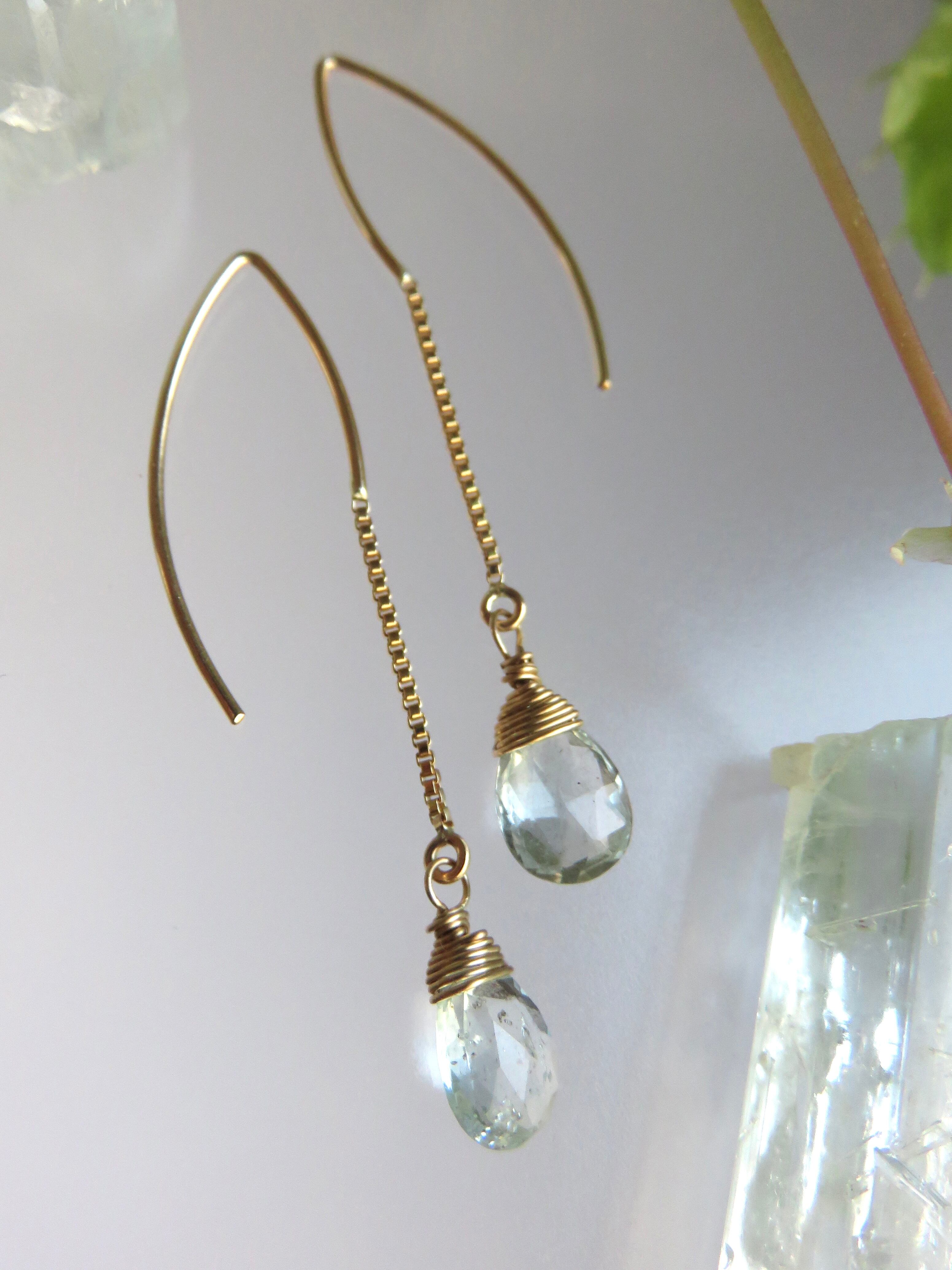 アクアマリンの揺れる雫ピアス | komichi コミチの石