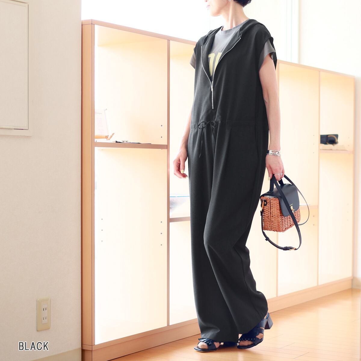 CHIGNON (シニヨン） ドライタッチ落ち感素材 フーディー 