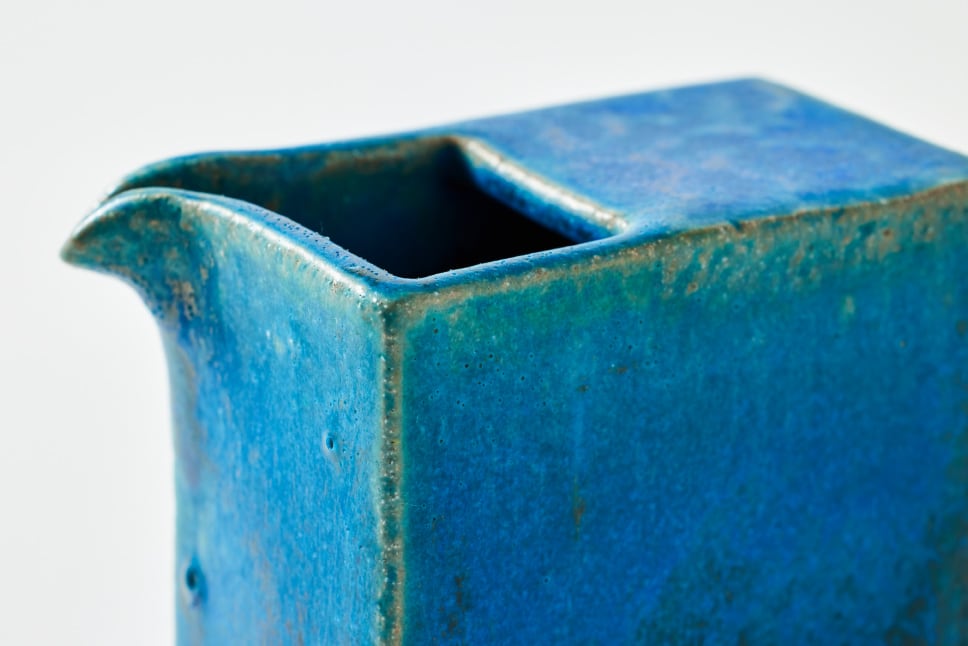 中国　釣窯　粉青　花口瓶　高さ約30㎝　V　R7720B 中国 釣窯 粉青 花口瓶 高さ約30㎝ V R7720B