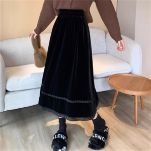 【送料無料】 スカート 2色 ロングスカート マキシスカート Aライン フレア ロング マキシ レース ウエストゴム 伸縮性 ベロア 厚手生地 かわいい 大人可愛い 大人女子 こなれ感 シンプル カジュアル 大人 上品 おしゃれ お洒落 ラフ コンサバ エレガント フェミニン ガーリー 無地 冬 30代 40代 レディース 女性用 デート お出かけ お茶会 女子会 休日 演奏会 授業参観 着回し プチプライス カラバリ デイリーユース 普段使い オルチャン 韓国系 ファッション コーデ 着痩せ