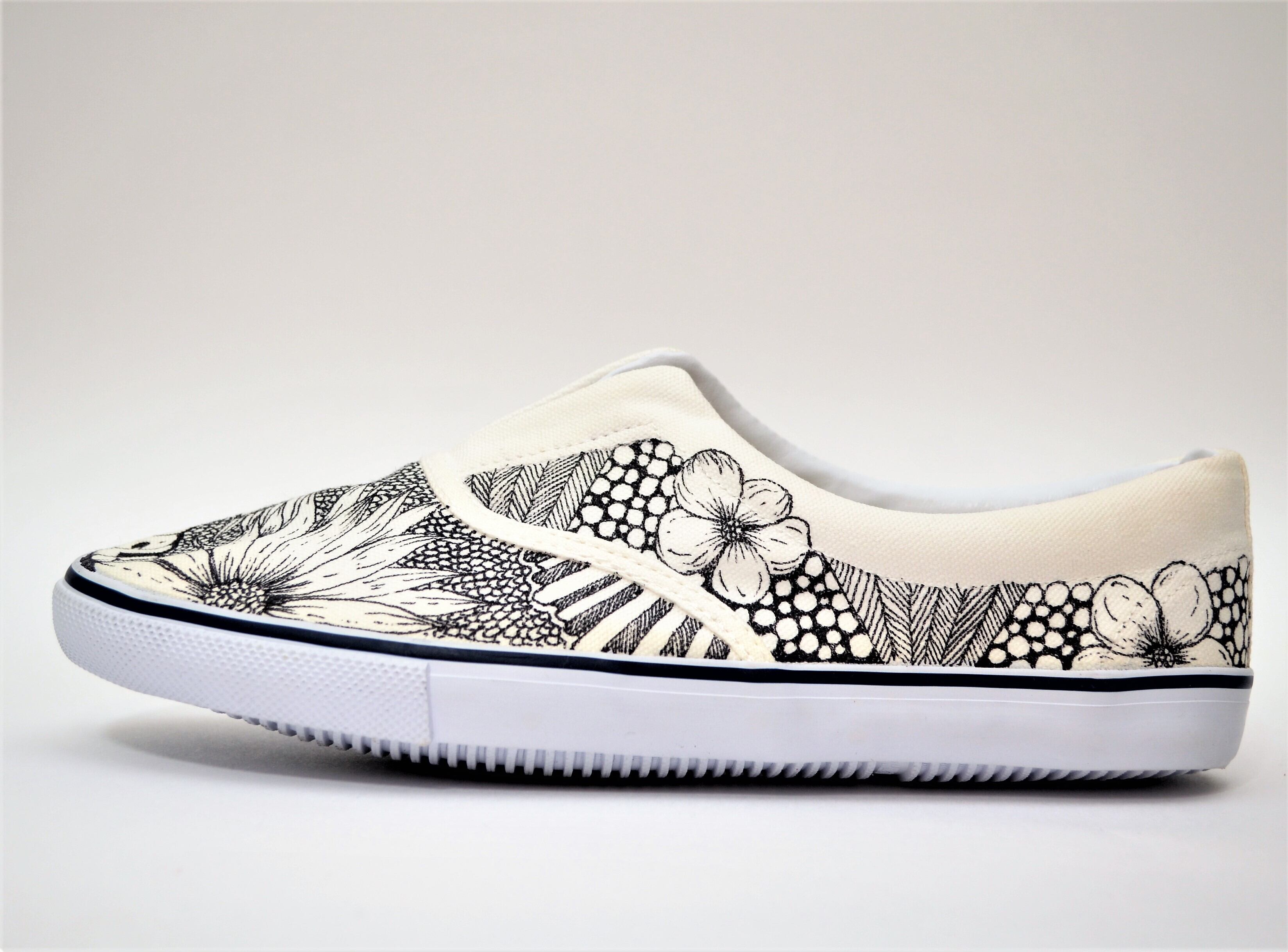 クーティー デッキシューズ スニーカー 26 ビジネス 高級な