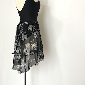 ◇"Tatiana" Ballet Wrap Skirt -Classical flowers (Black)