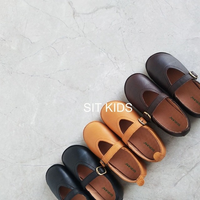 13.5-22 V-cut leather shoes ３color