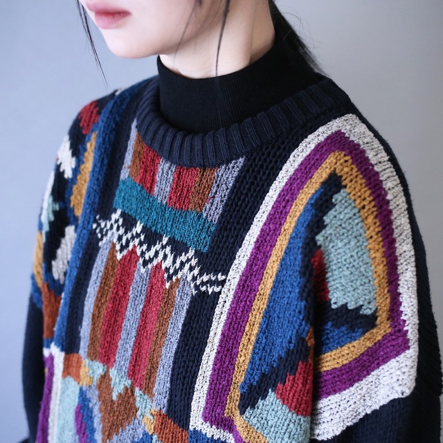 black base colorful art graphic pattern loose silhouette sweater