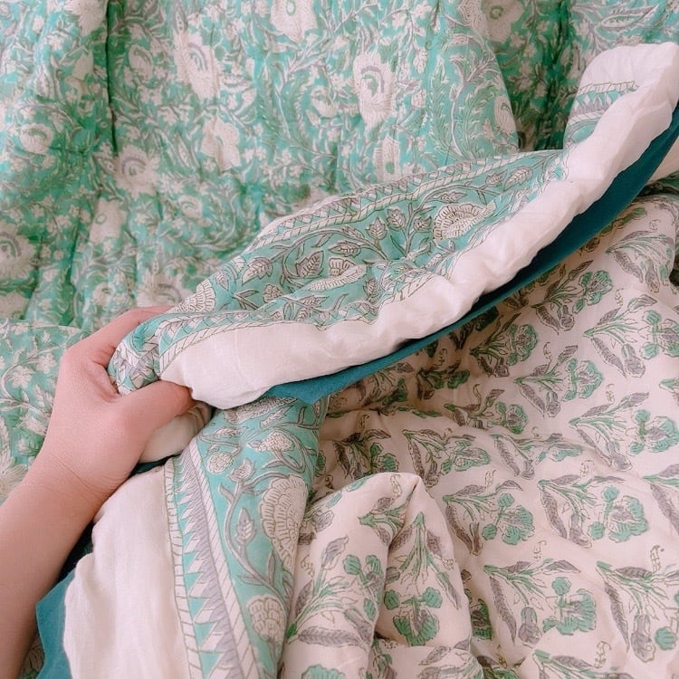 綿入り【M】グリーンフローラル ブロックプリントキルト 綿入り【M】グリーンフローラル ブロックプリントキルト